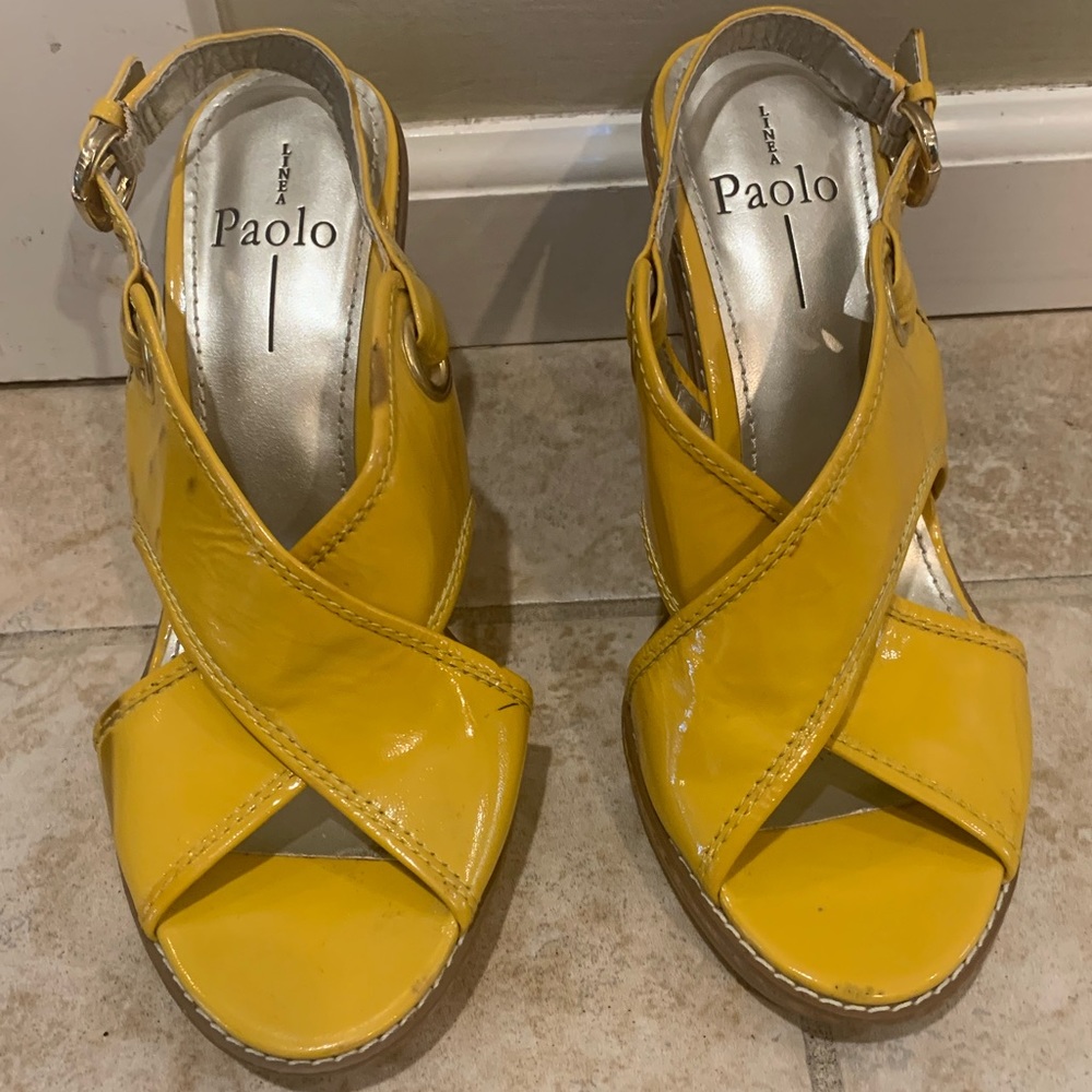 Lina Paolo size 8.